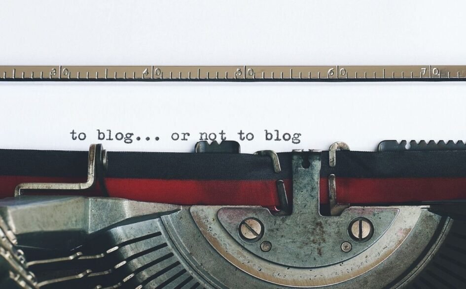 AI writing tools compared for beginners
